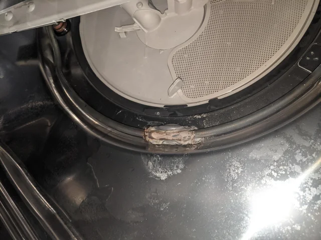 Why Plastic Melt In Dishwasher?